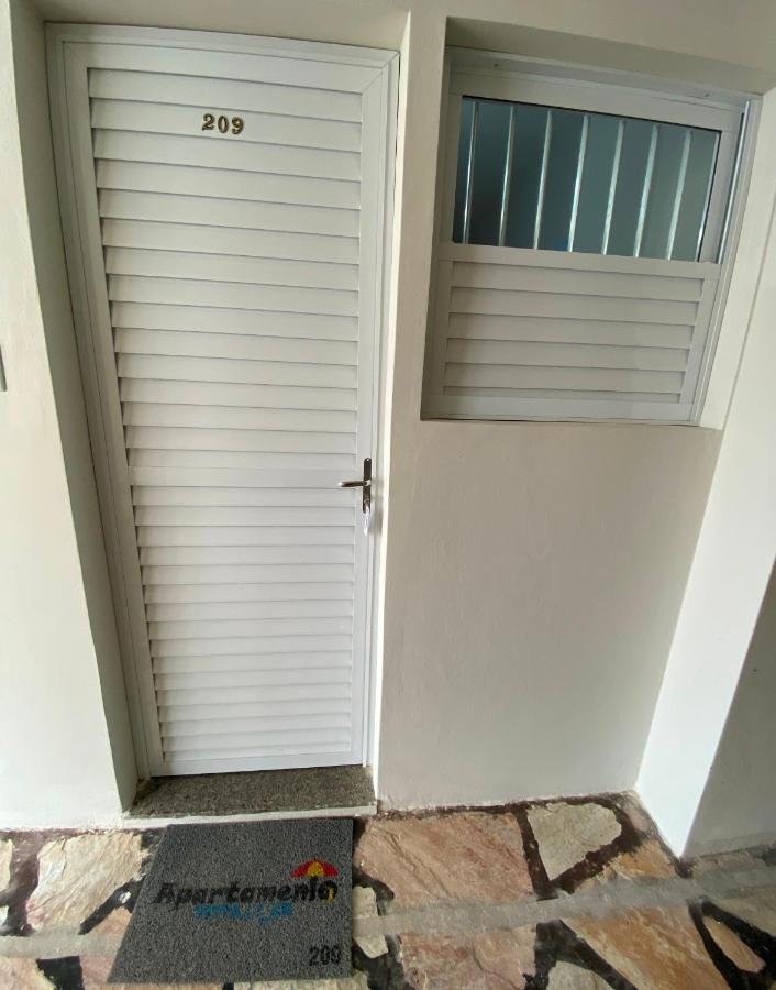 Apartamento Vista Mar 209 - 2 Quartos - Praia Do Morro - Predio Frente Mar - Varanda Com Vista Mar - Elevador - Atravessou A Avenida, Ja Esta Na Praia - Com Garagem - Internet 구아라파리 외부 사진