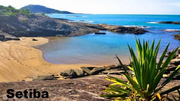 Apartamento Vista Mar 209 - 2 Quartos - Praia Do Morro - Predio Frente Mar - Varanda Com Vista Mar - Elevador - Atravessou A Avenida, Ja Esta Na Praia - Com Garagem - Internet 구아라파리 외부 사진