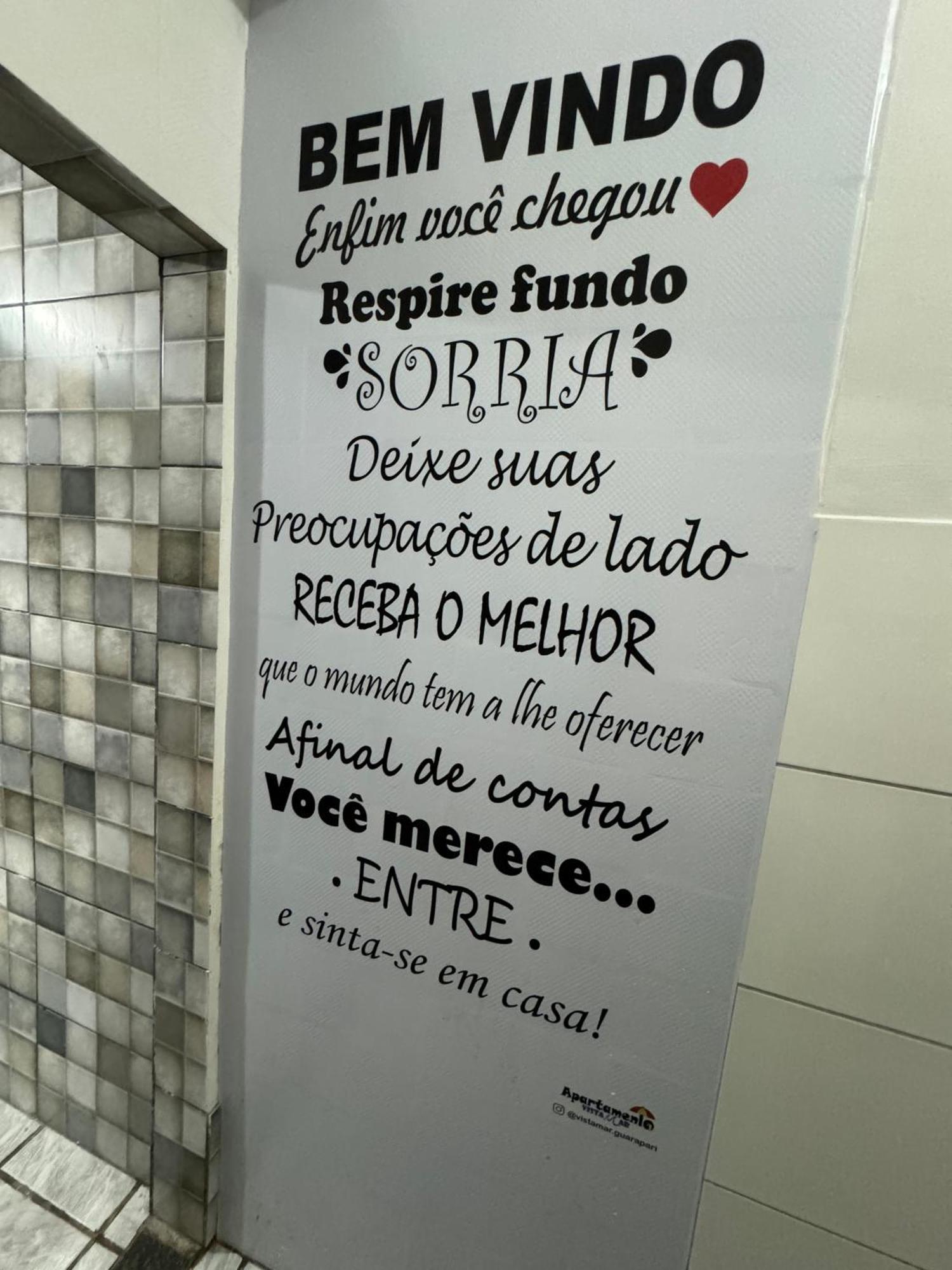 Apartamento Vista Mar 209 - 2 Quartos - Praia Do Morro - Predio Frente Mar - Varanda Com Vista Mar - Elevador - Atravessou A Avenida, Ja Esta Na Praia - Com Garagem - Internet 구아라파리 외부 사진