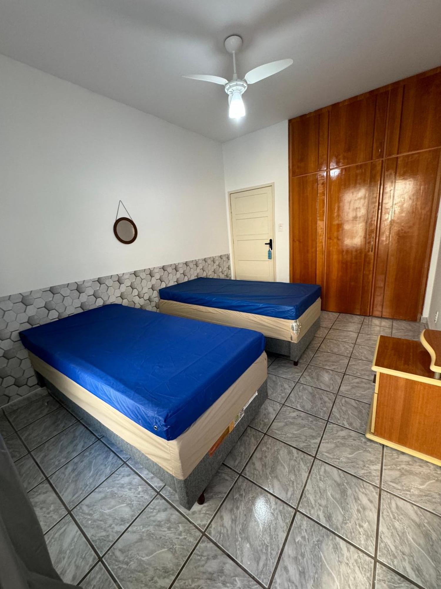Apartamento Vista Mar 209 - 2 Quartos - Praia Do Morro - Predio Frente Mar - Varanda Com Vista Mar - Elevador - Atravessou A Avenida, Ja Esta Na Praia - Com Garagem - Internet 구아라파리 외부 사진