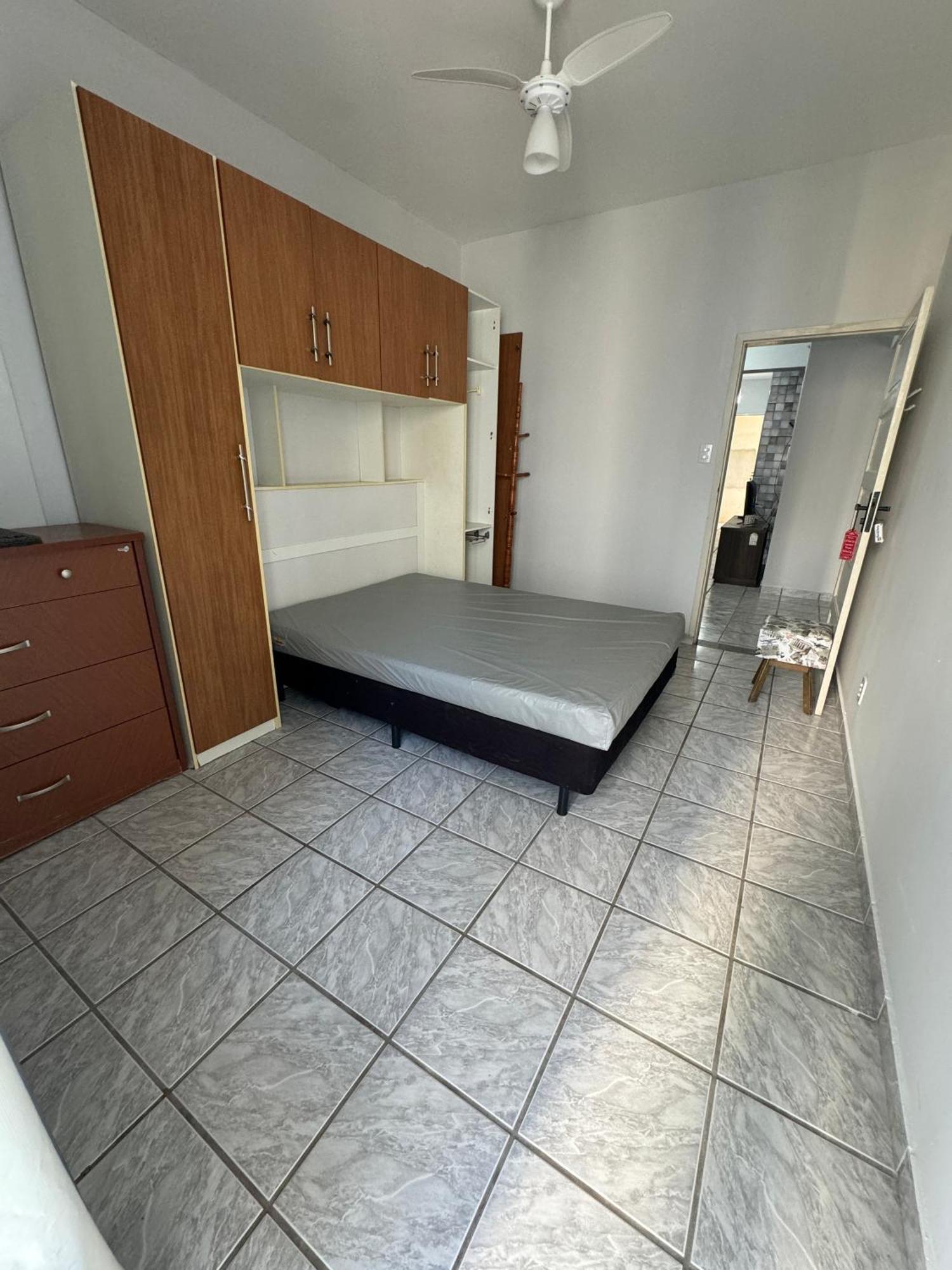 Apartamento Vista Mar 209 - 2 Quartos - Praia Do Morro - Predio Frente Mar - Varanda Com Vista Mar - Elevador - Atravessou A Avenida, Ja Esta Na Praia - Com Garagem - Internet 구아라파리 외부 사진